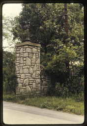 Excelsior Springs Stone Gateway