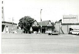 L'Omega Gallery Building