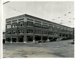 Oakland Motor Cars Building