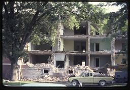 Knickerbocker Apartments demolition