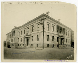 Kansas City Public Library - 9th and Locust Streets