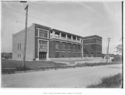 E. F. Swinney School Buidling