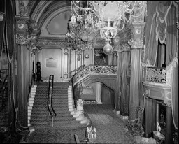 Loew's Midland Theater, Interior