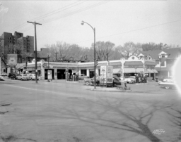 Roller Service Station