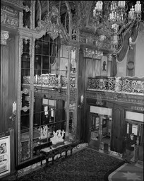 Loew's Midland Theater, Interior