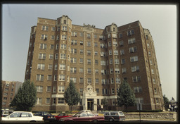 Thomas Carlyle Apartments