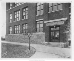 Kansas City Public Library, Swinney Branch Entrance