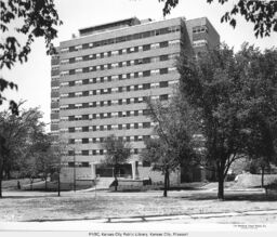 Plaza House Apartments