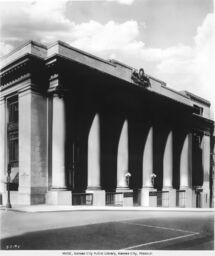 First National Bank Building (10th and Baltimore)