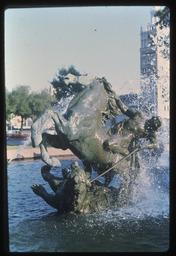 J. C. Nichols Fountain