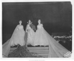 American Royal Queen and Attendants