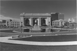 Henry Wollman Bloch Fountain at Union Station