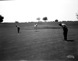 Old Mission Country Club Golfers