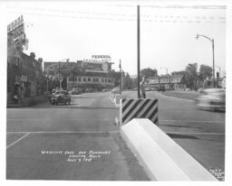 Broadway at Westport Road