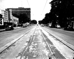 Broadway Boulevard from Armour Boulevard