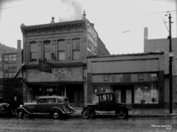 Saver's Chandelier Company Building