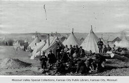 Wounded Knee, Soldier Camp