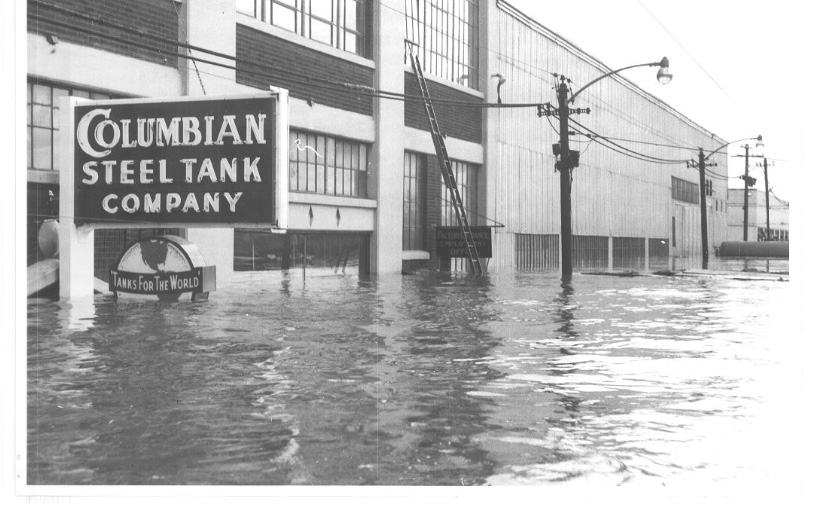 Columbian Steel Tank Company building at 12th and Liberty Streets during the flood