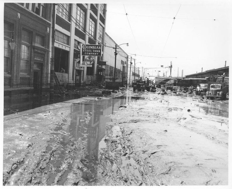 Columbian Steel Tank Company building at 12th and Liberty Streets after the flood