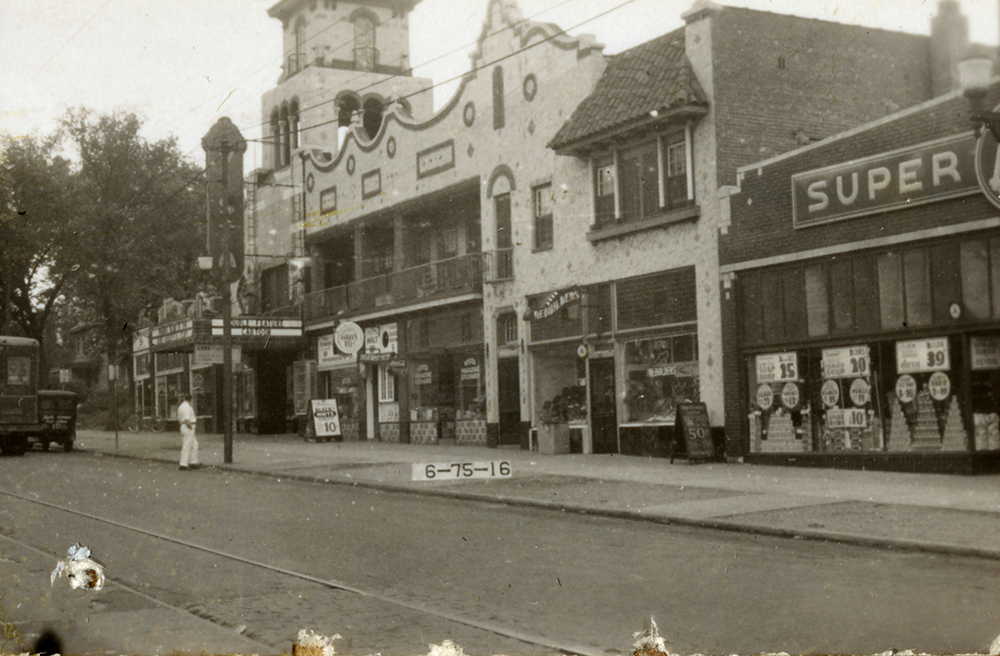 The Vista Theater and Villa Capri Building at 2609 Independence Avenue as it appeared in 1940.