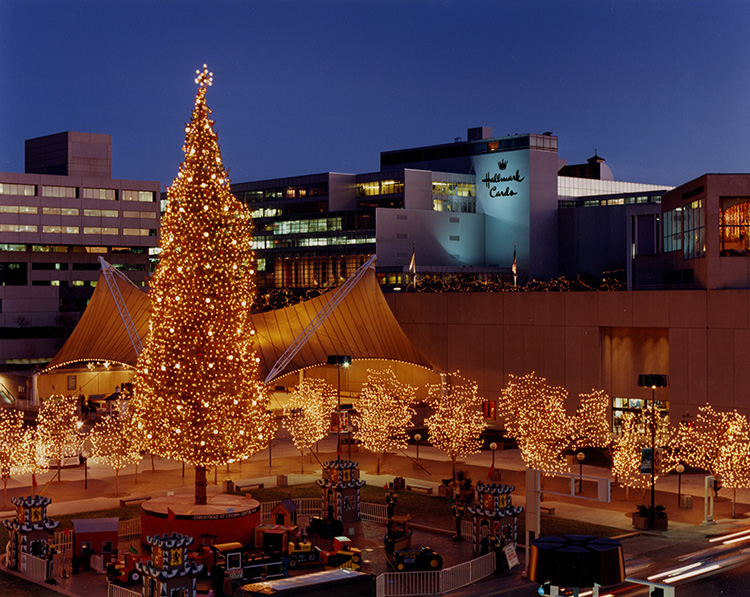 The Mayor’s Christmas Tree at Crown Center.