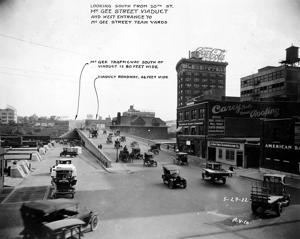 1922 view of the Coca-Cola Building