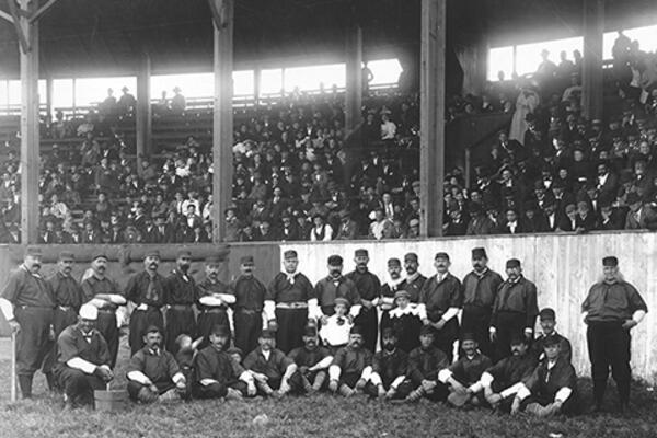 Group photograph of men in baseball uniforms